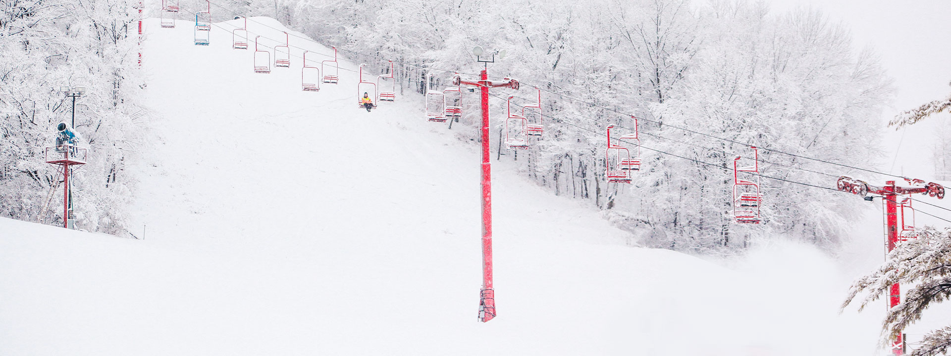 Sunburst Ski Hill | Ski, Snowboard, Tube | Ski Hills Near Milwaukee